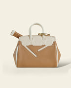 The Court Pochette