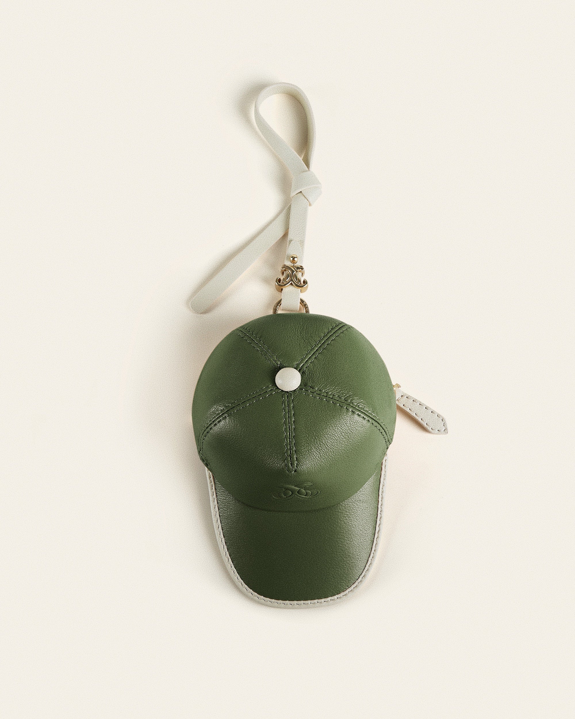 COURT CAP — Grass